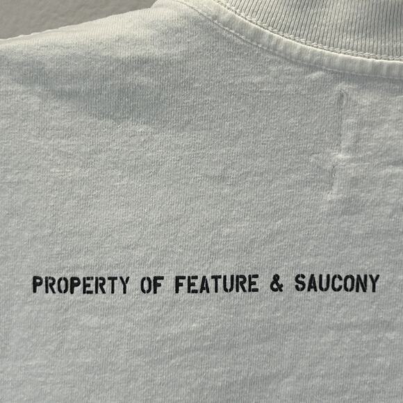 Feature x Saucony Greetings From Dreamland USA T Shirt UFO White Tee XL X-Large - Picture 7 of 12